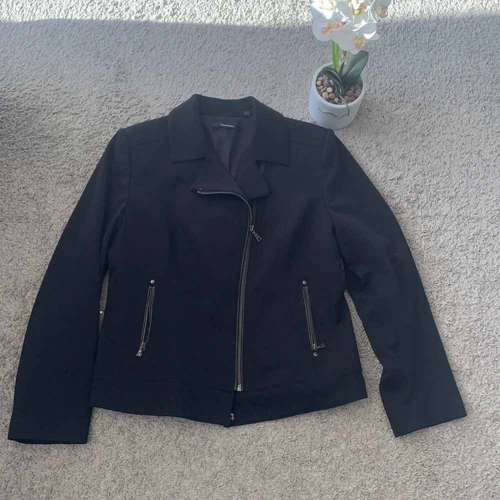 🧵Theory Black Jacket